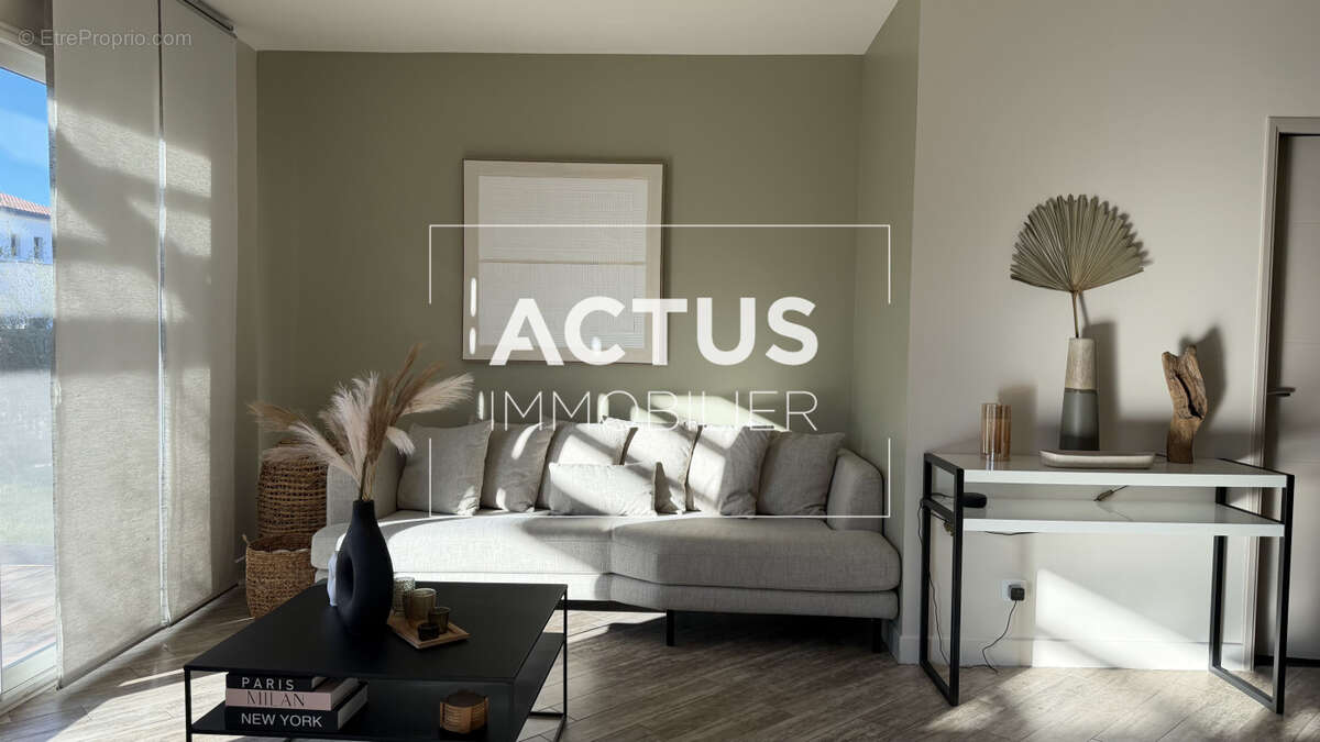 Maison à FONTVIEILLE