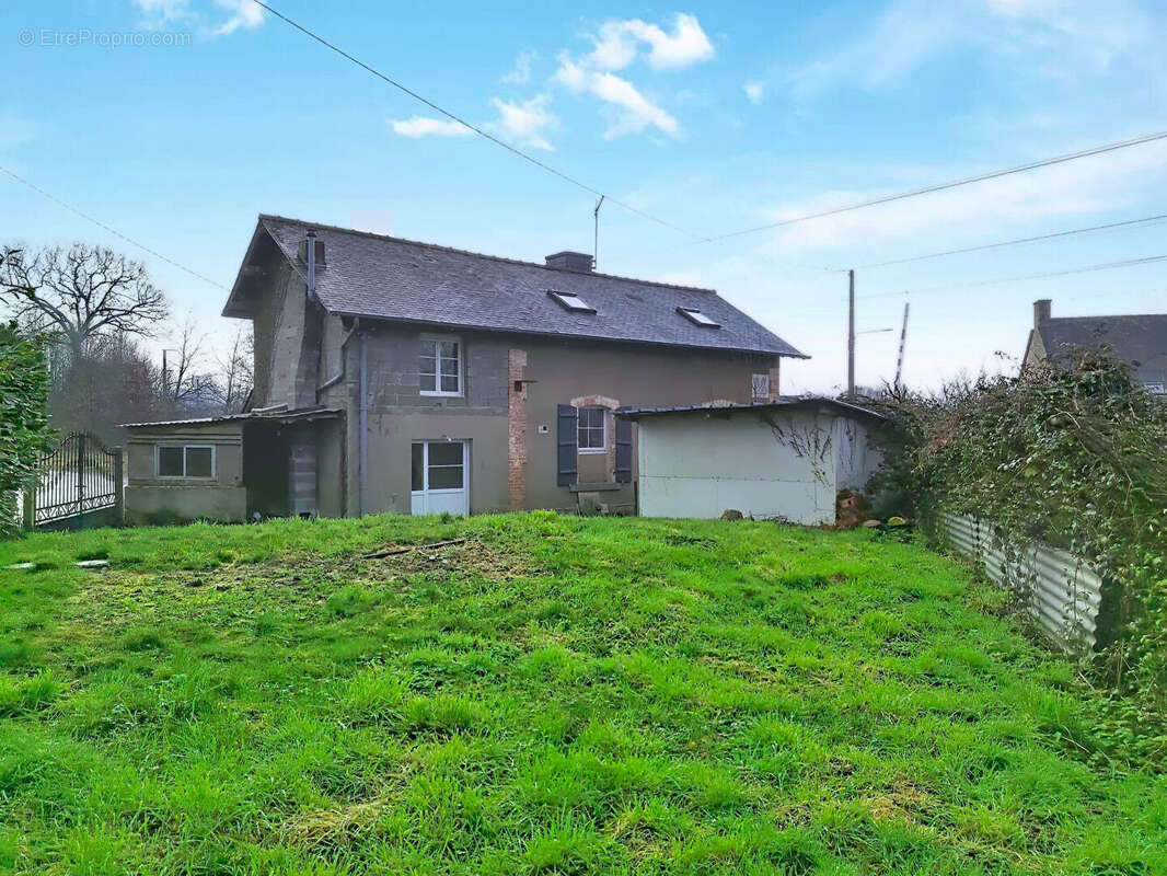 Maison à LANRIGAN