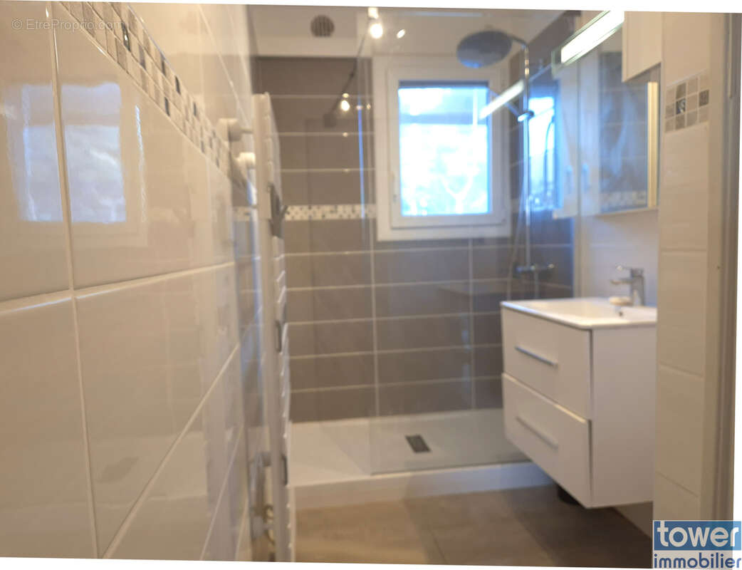 Appartement à SIX-FOURS-LES-PLAGES
