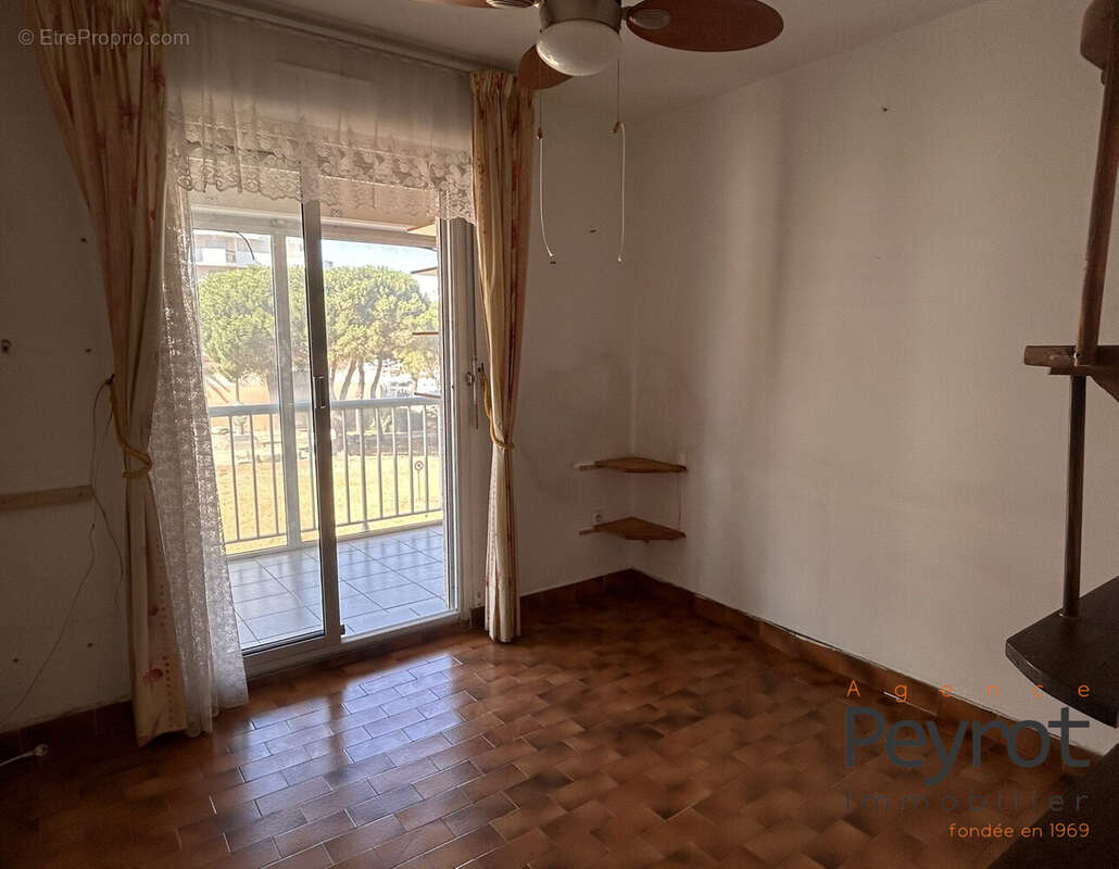 Appartement 30 m² à Saint-Nazaire  - photo 4