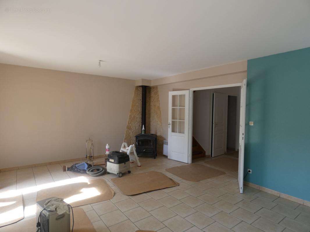 Maison à LAGNEY
