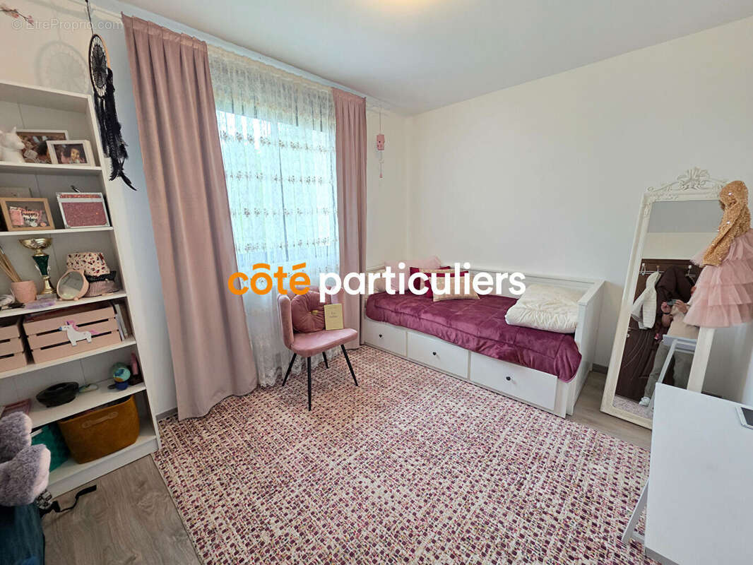 Maison à FONTAINE-LA-GAILLARDE