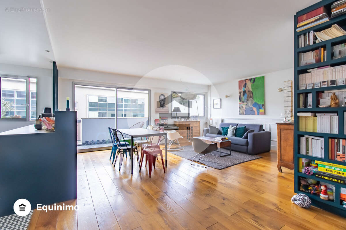 Appartement à PARIS-15E