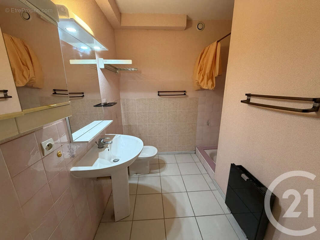 Maison 174 m² à Royan  - photo 8