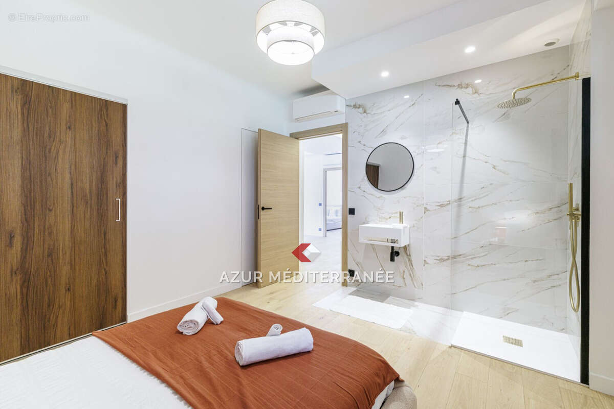 Appartement à VILLEFRANCHE-SUR-MER