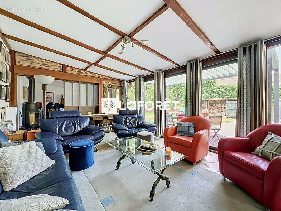 LAFORÊT LUZARCHES propose - Maison Dieudonne 6 pièce(s) 194.77 m2 - photo 7