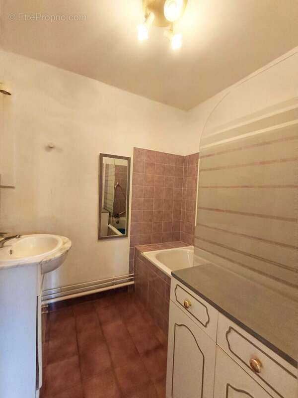 Appartement à CHATEAUNEUF-SUR-LOIRE