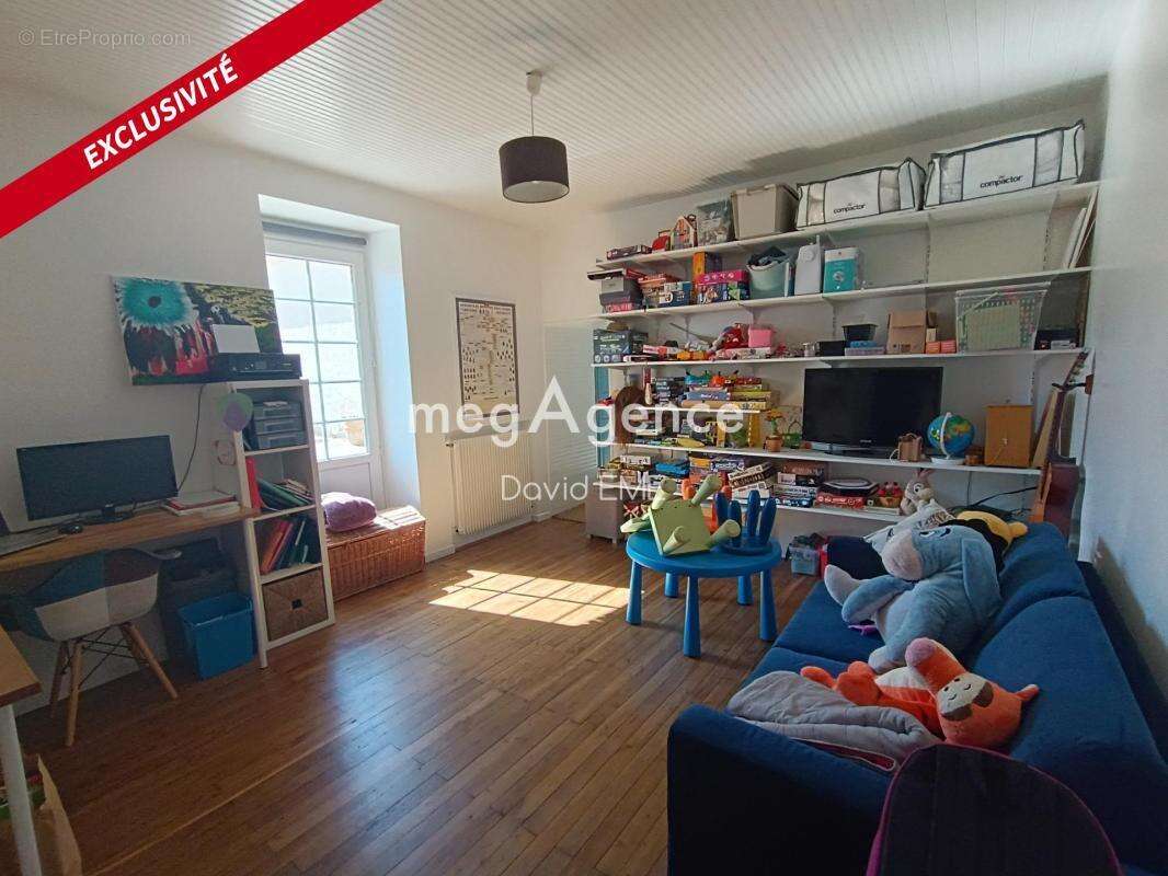 7 Pièces, 148 m2, 4 chambres, LES ACHARDS - photo 12