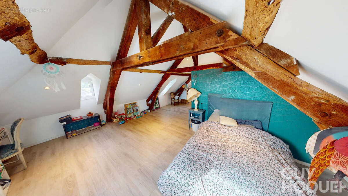 Maison à OS-MARSILLON