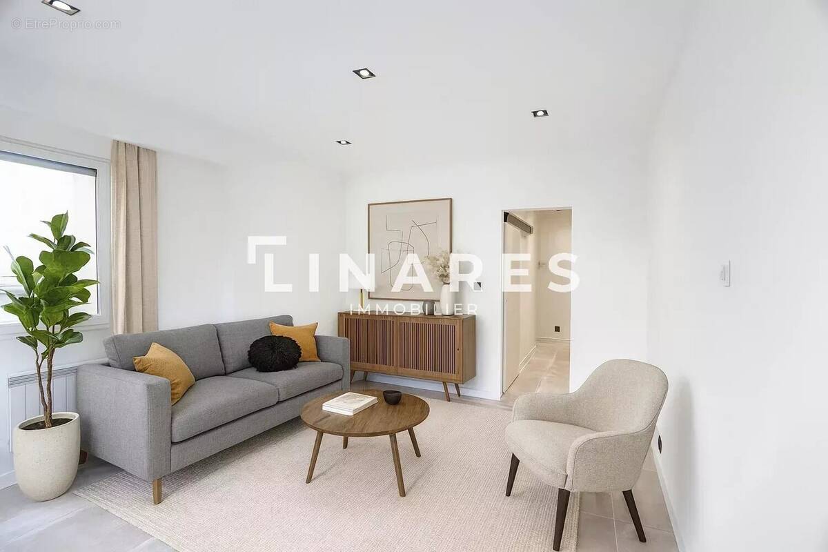 Appartement à MARSEILLE-8E