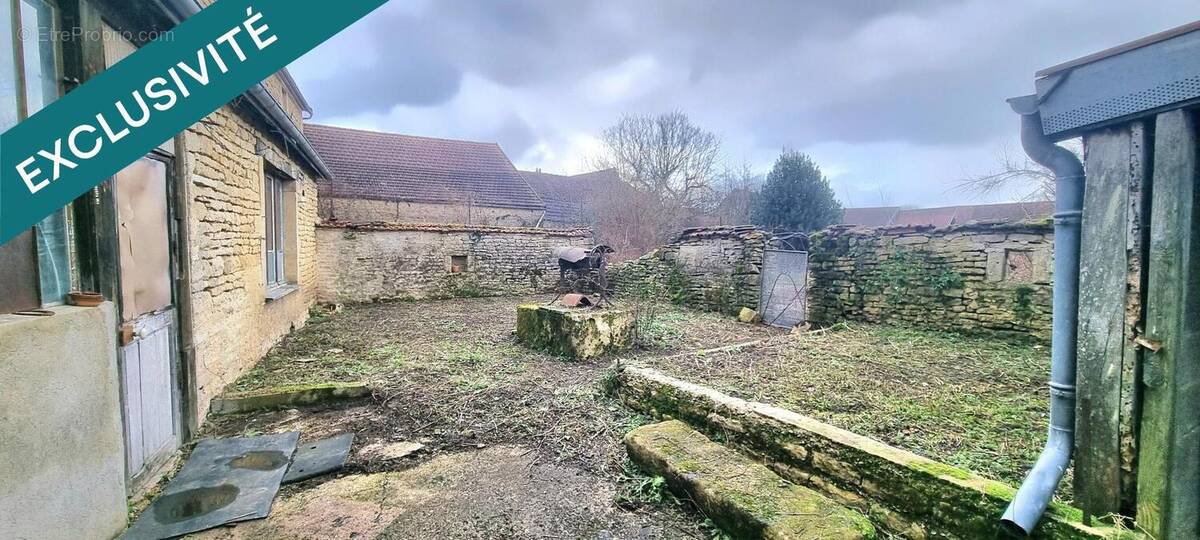 Photo 1 - Maison à SENNEVOY-LE-BAS