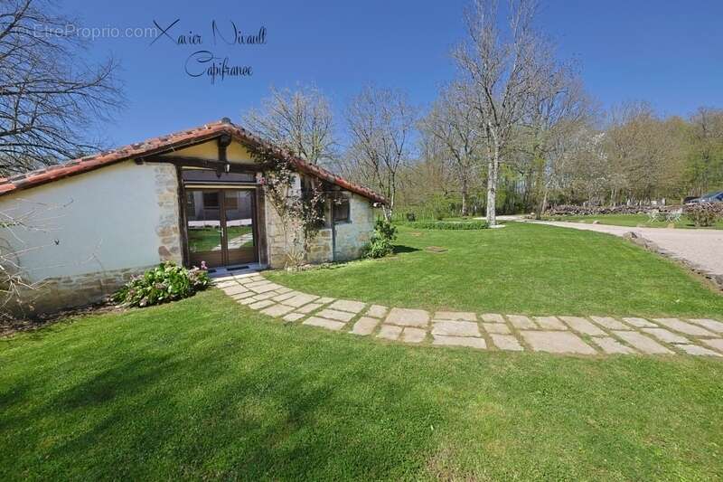 Maison à SAINT-AMOUR