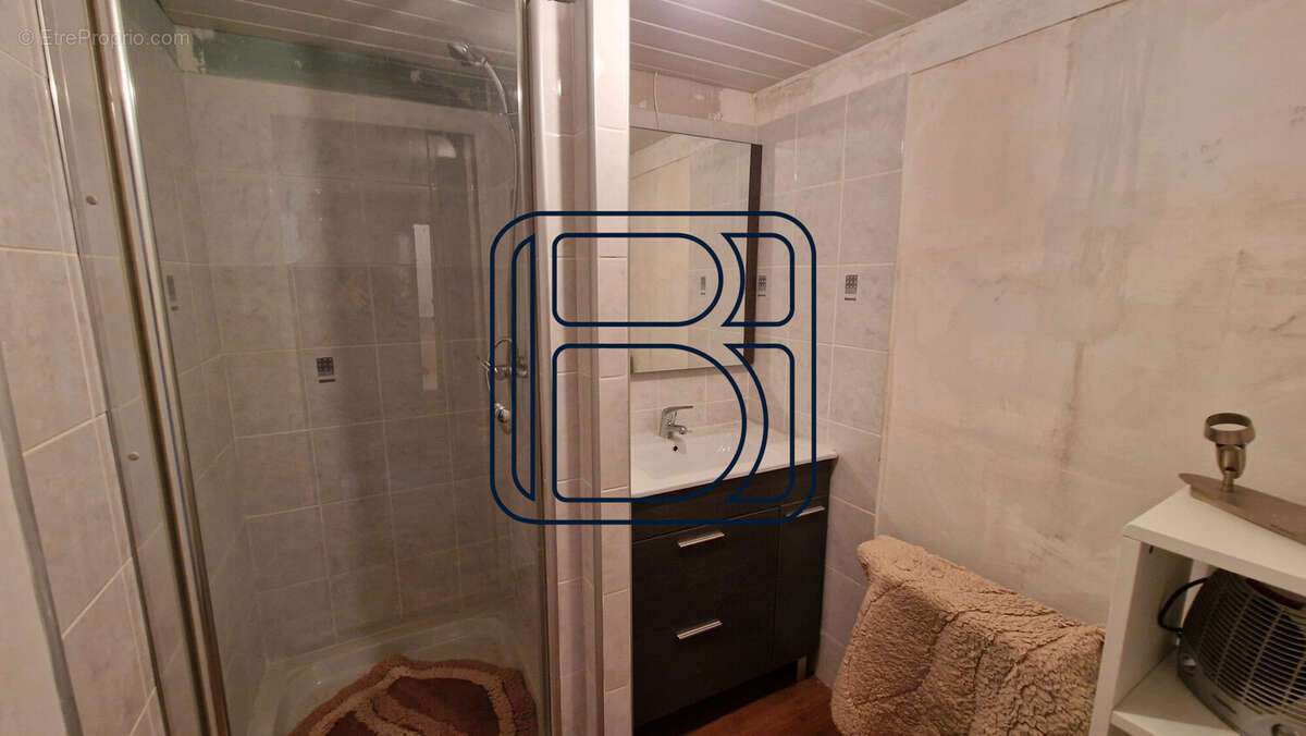 Maison à SAINT-GERMAIN-L'HERM