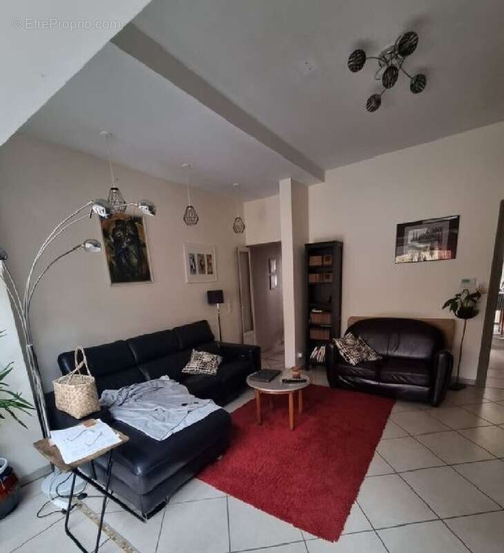 Maison à PETTONCOURT