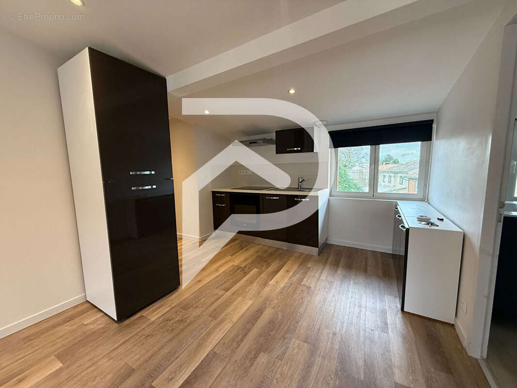 Appartement à SURGERES