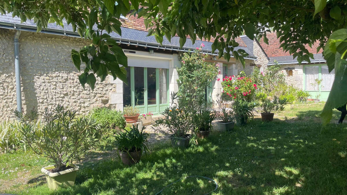 Maison à CHANCEAUX-SUR-CHOISILLE