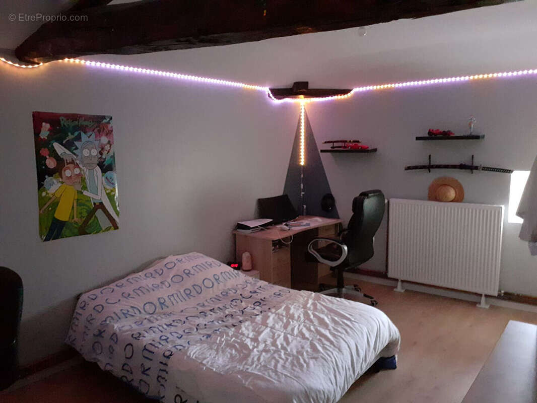 Maison à SAINT-LAURENT-DE-CERIS