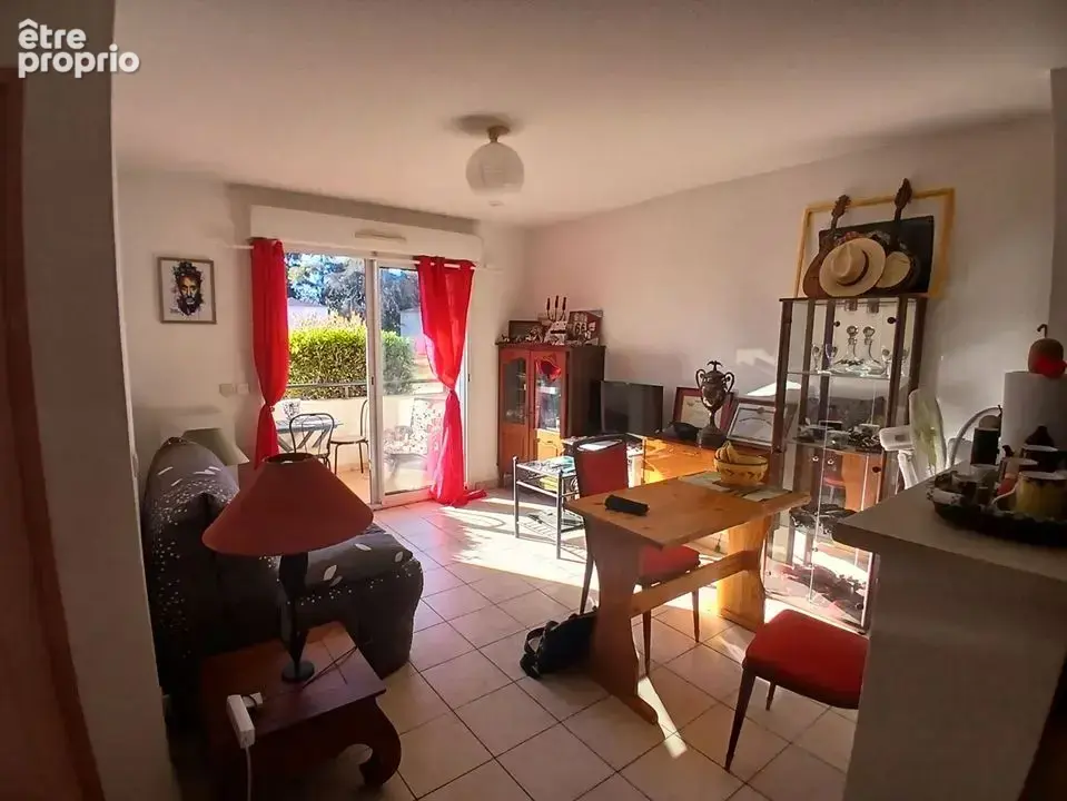 Appartement 40 m² à Beziers  - photo 2