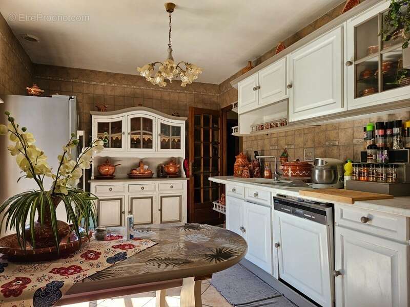 Maison à SAINT-YBARD