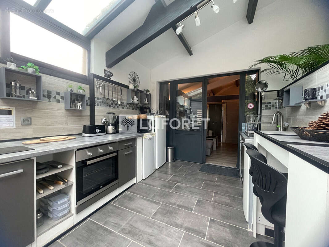 Maison à SAINT-GEORGES-DE-DIDONNE