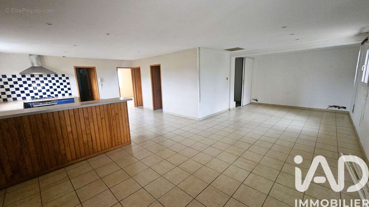 Maison 169 m² à Puissalicon  - photo 7