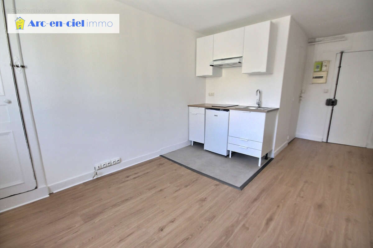 Appartement à PARIS-10E