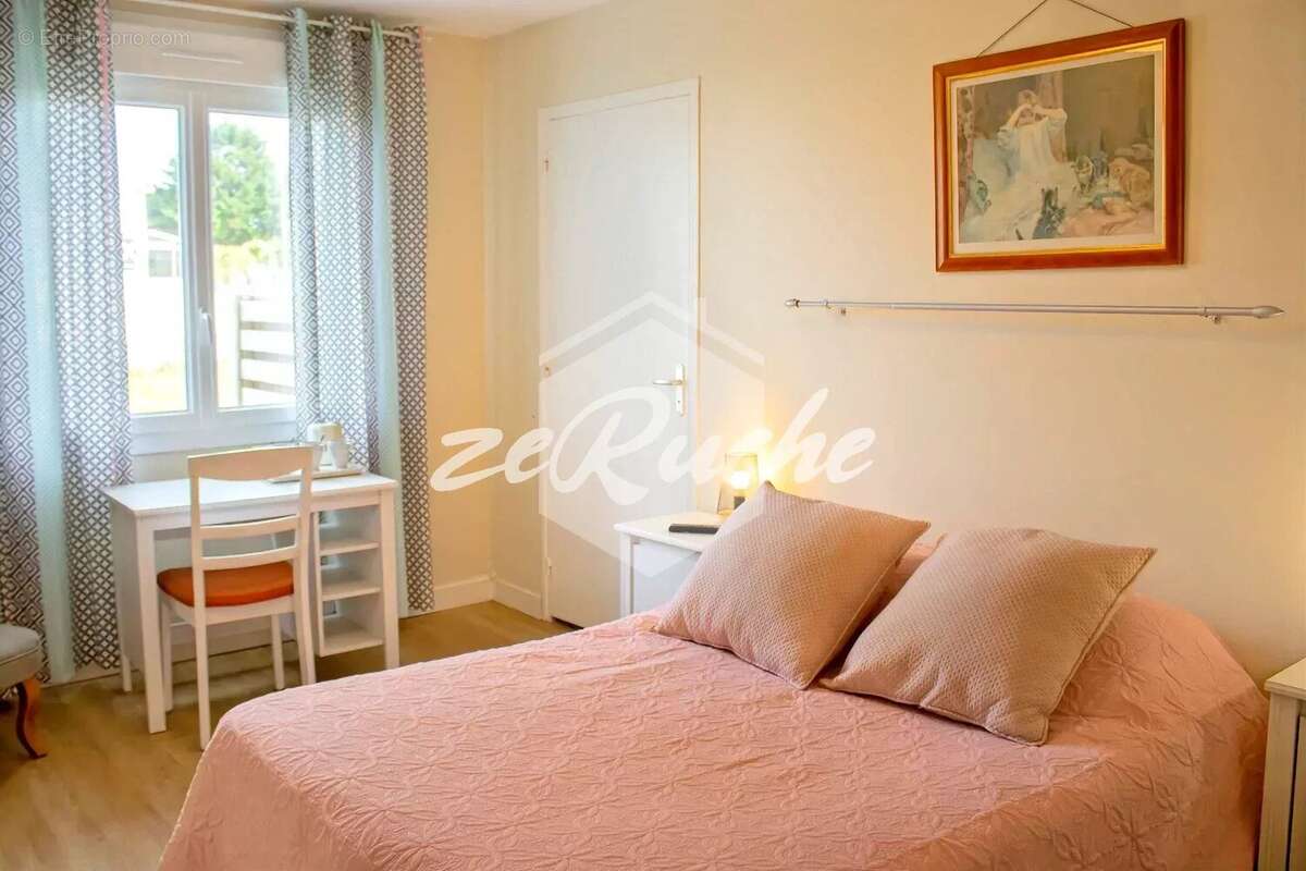 Maison à SAINT-COME-DE-FRESNE