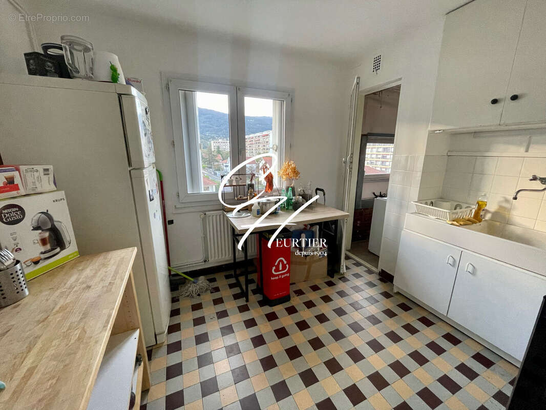 Appartement à ECHIROLLES