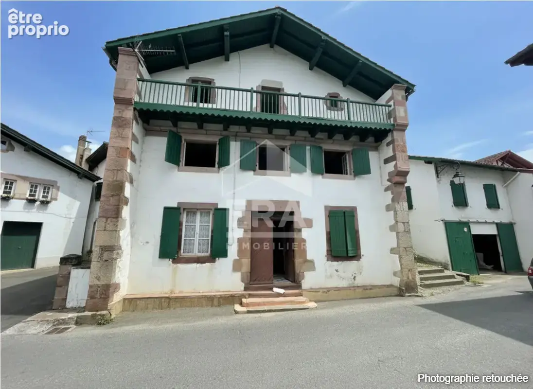Maison à SAINT-ETIENNE-DE-BAIGORRY