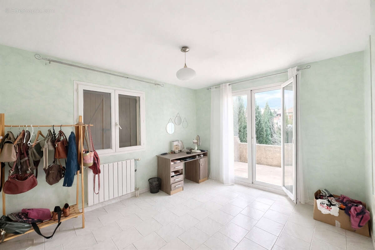 Maison à PORTES-LES-VALENCE