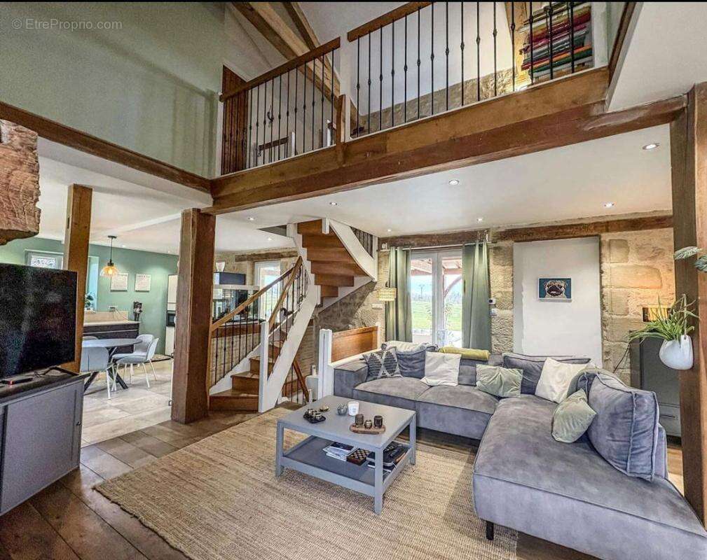 Maison à MIRAMONT-DE-GUYENNE