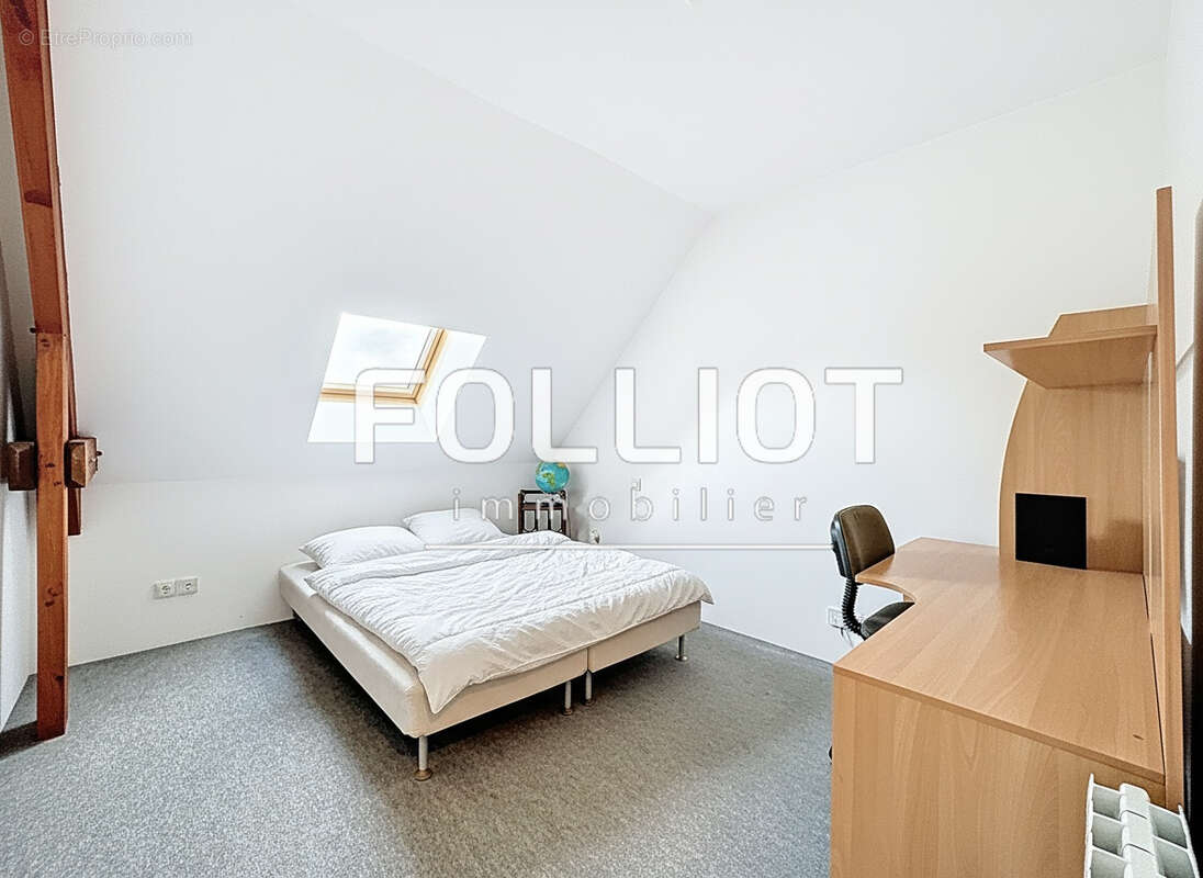 A Vendre - Maison 4/5 chambres avec vie de plain-pied à Saint-Martin-de-Fontenay - photo 10