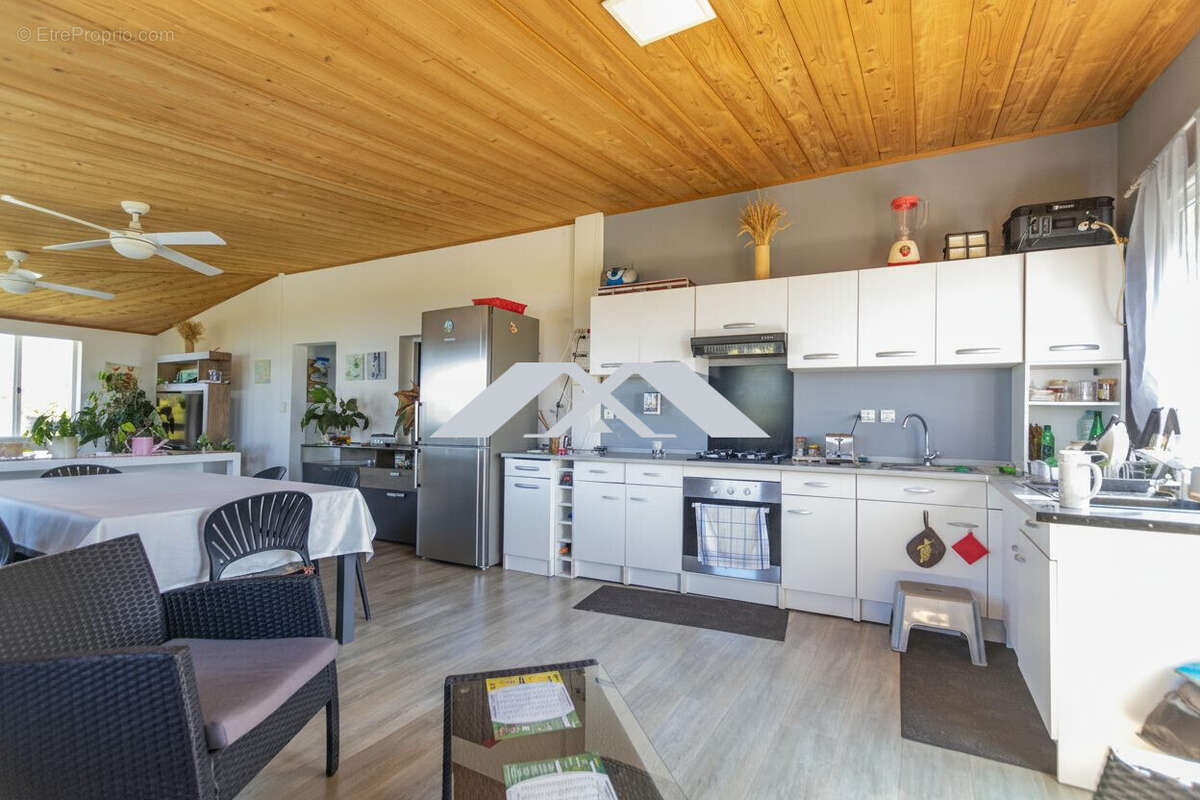 Maison à SAINT-JOSEPH