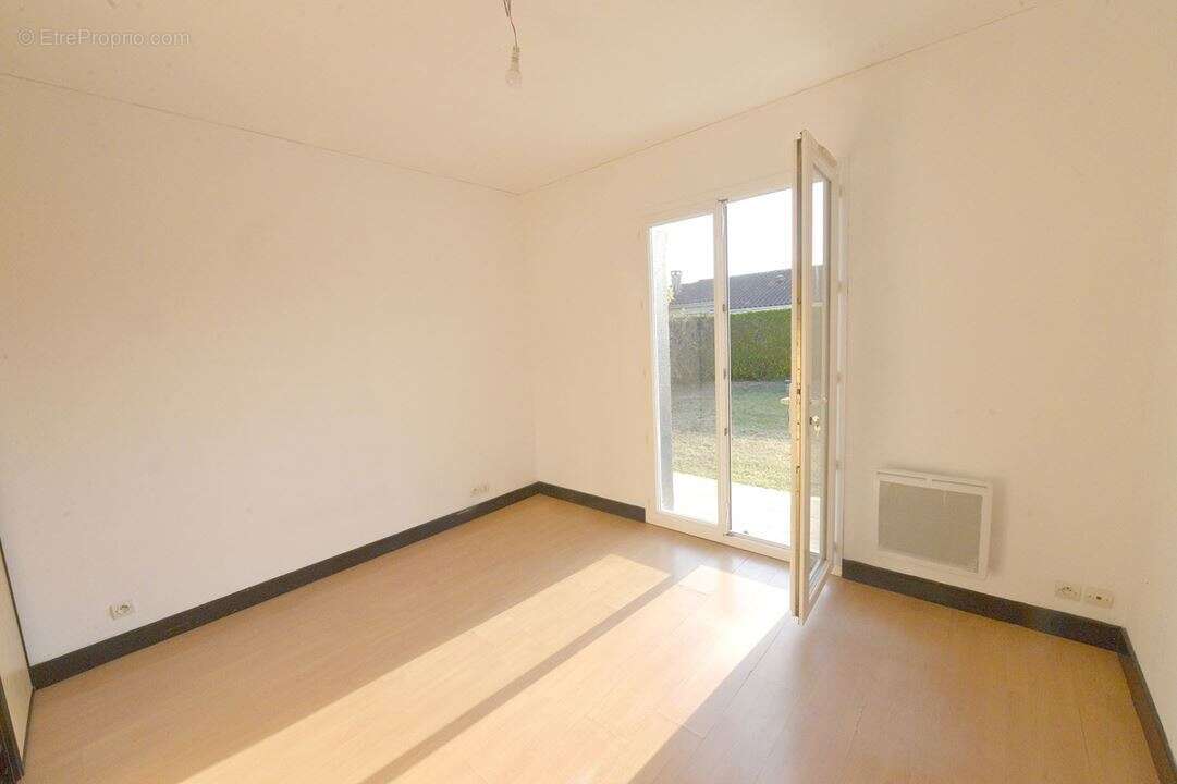 Maison à SAINT-GEORGES-DE-DIDONNE