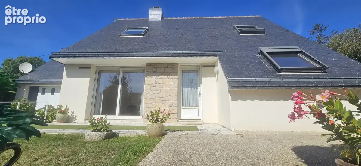 Maison 5 pièces 100 m² à vendre à Callac (22160) - photo 1