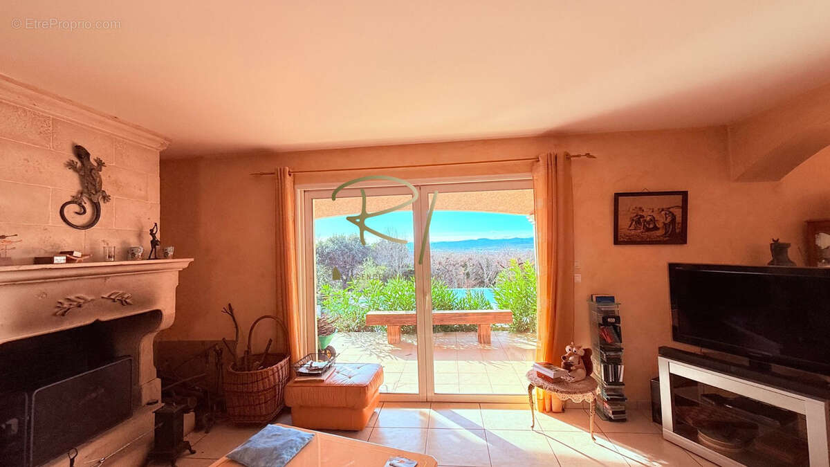 Barjac - Villa d’exception avec piscine à débordement - photo 6