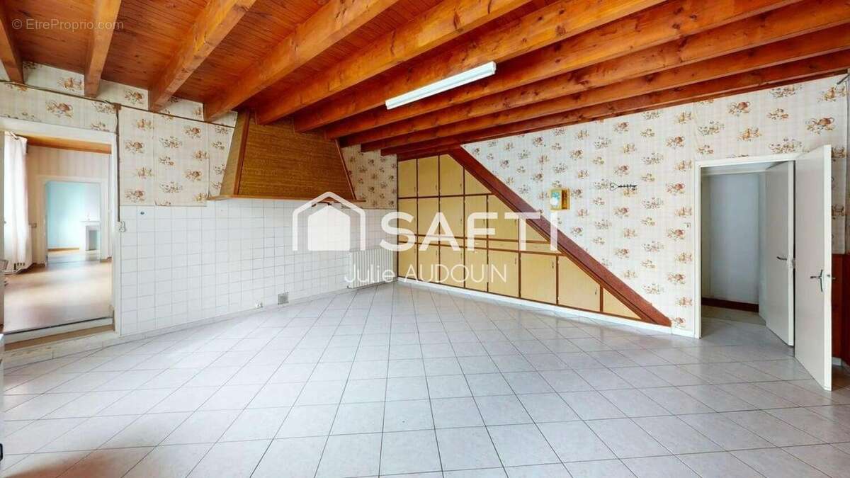 Maison 131 m² à Le Seure  - photo 3