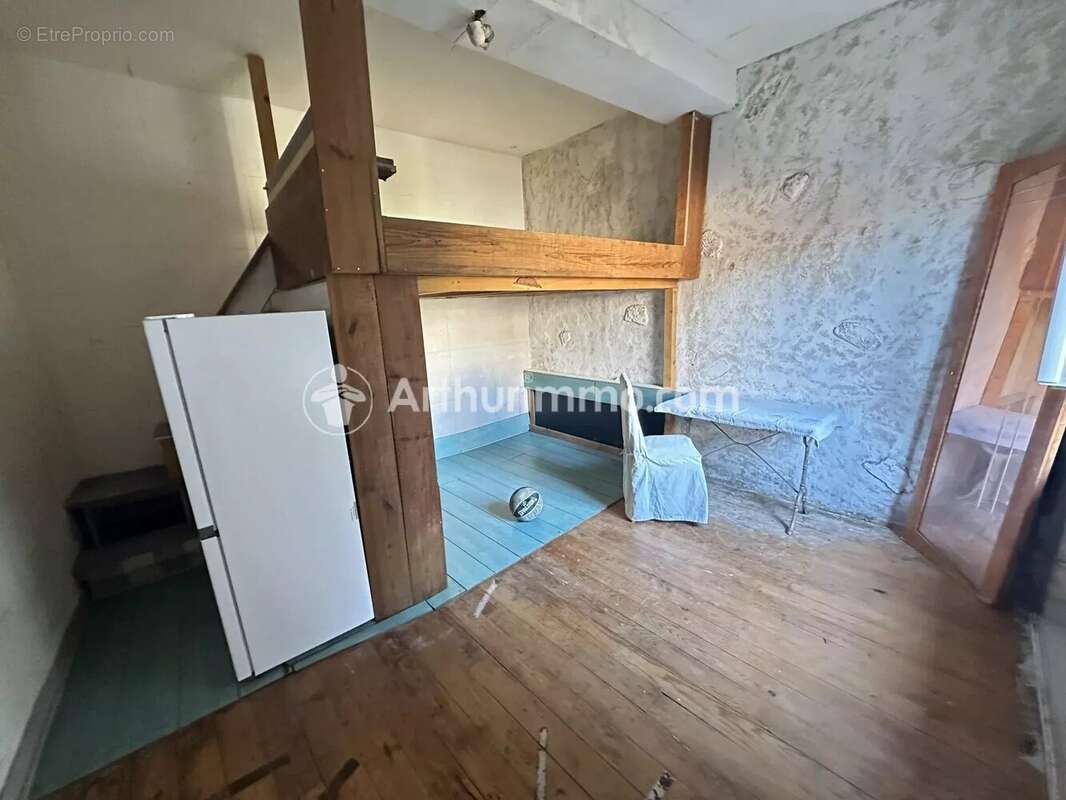 Appartement à SAINT-ASTIER