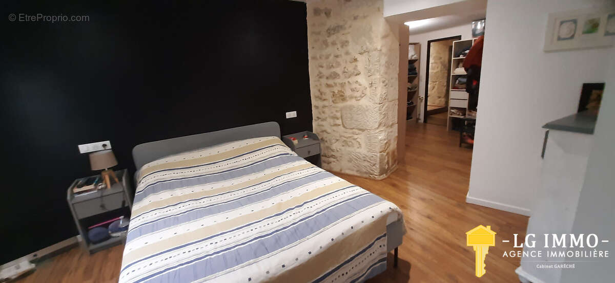 Maison à SAINT-FORT-SUR-GIRONDE
