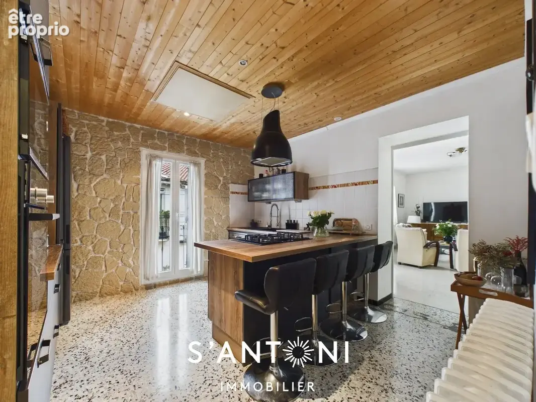 Florensac- maison de caractère en pierre avec 2 garages, patio et terrasse - photo 4