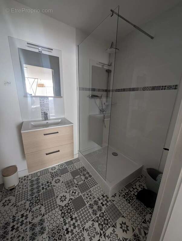 Ideal investisseur - valence hypercentre – studio loue - photo 5
