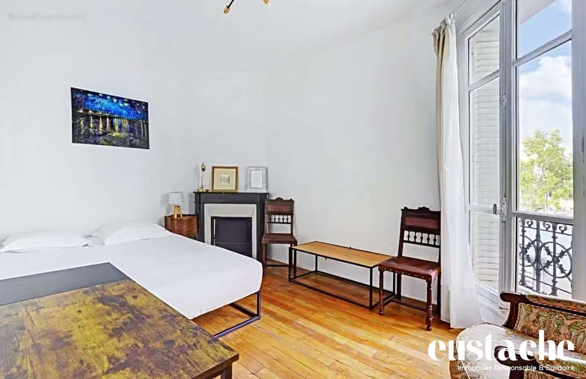 Appartement à PARIS-15E