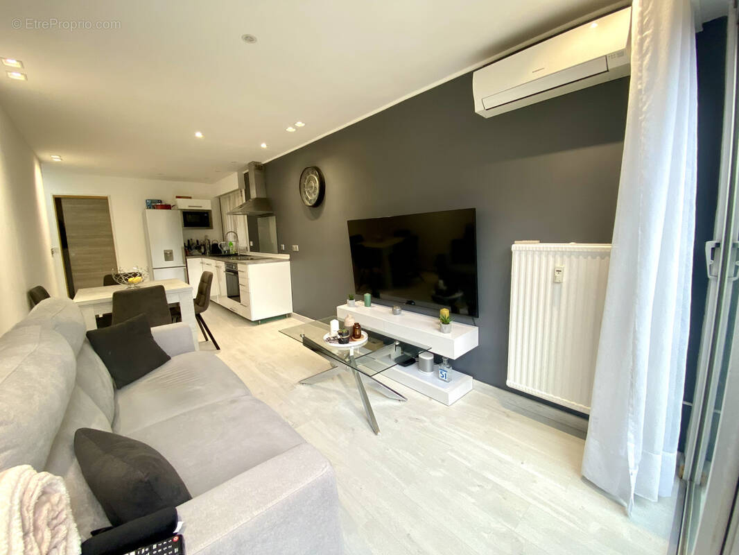 Appartement à LE CANNET