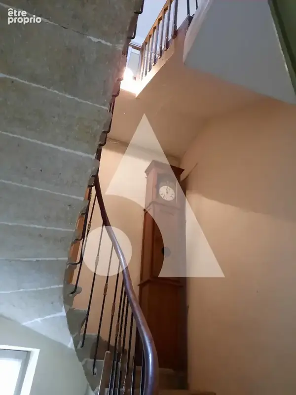 Maison de caractère à Saint-Sernin : 215 m² et un potentiel exceptionnel à deux pas de la Voie Verte - photo 9