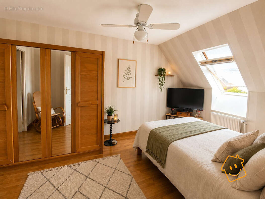 Maison 92 m² à Bourges  - photo 7