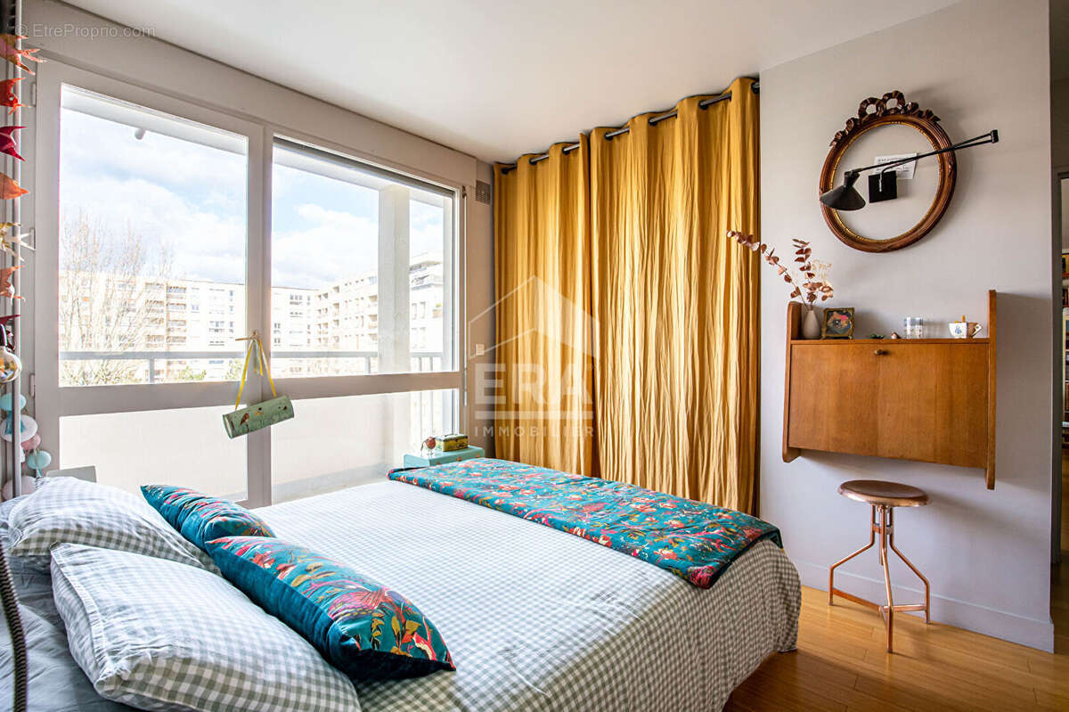 Appartement à PARIS-12E