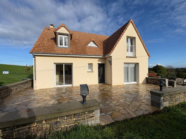 Maison à BEAUMESNIL