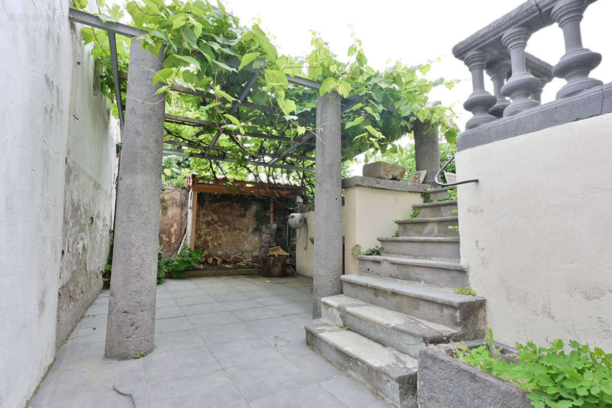 Maison à CLERMONT-FERRAND