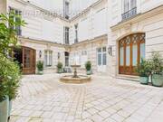 Appartement à PARIS-8E