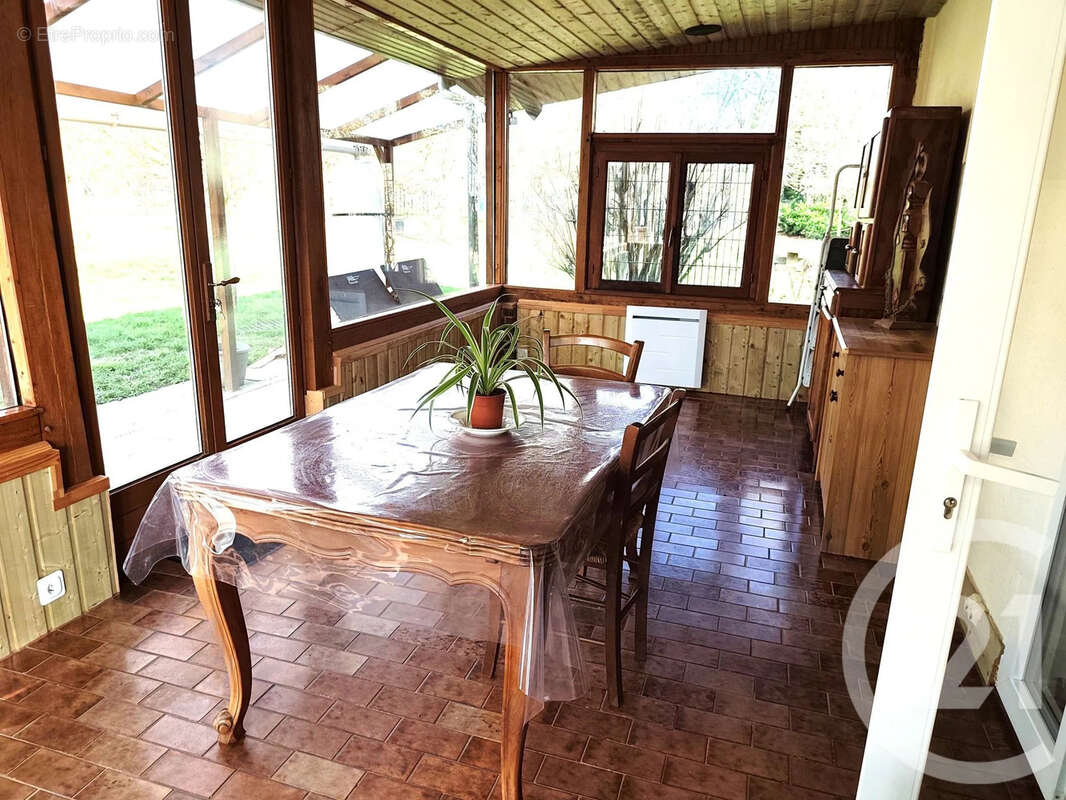Maison à BERNAY